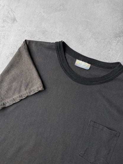 Faded Two-Tone Black Pocket T-Shirt 90's - Large