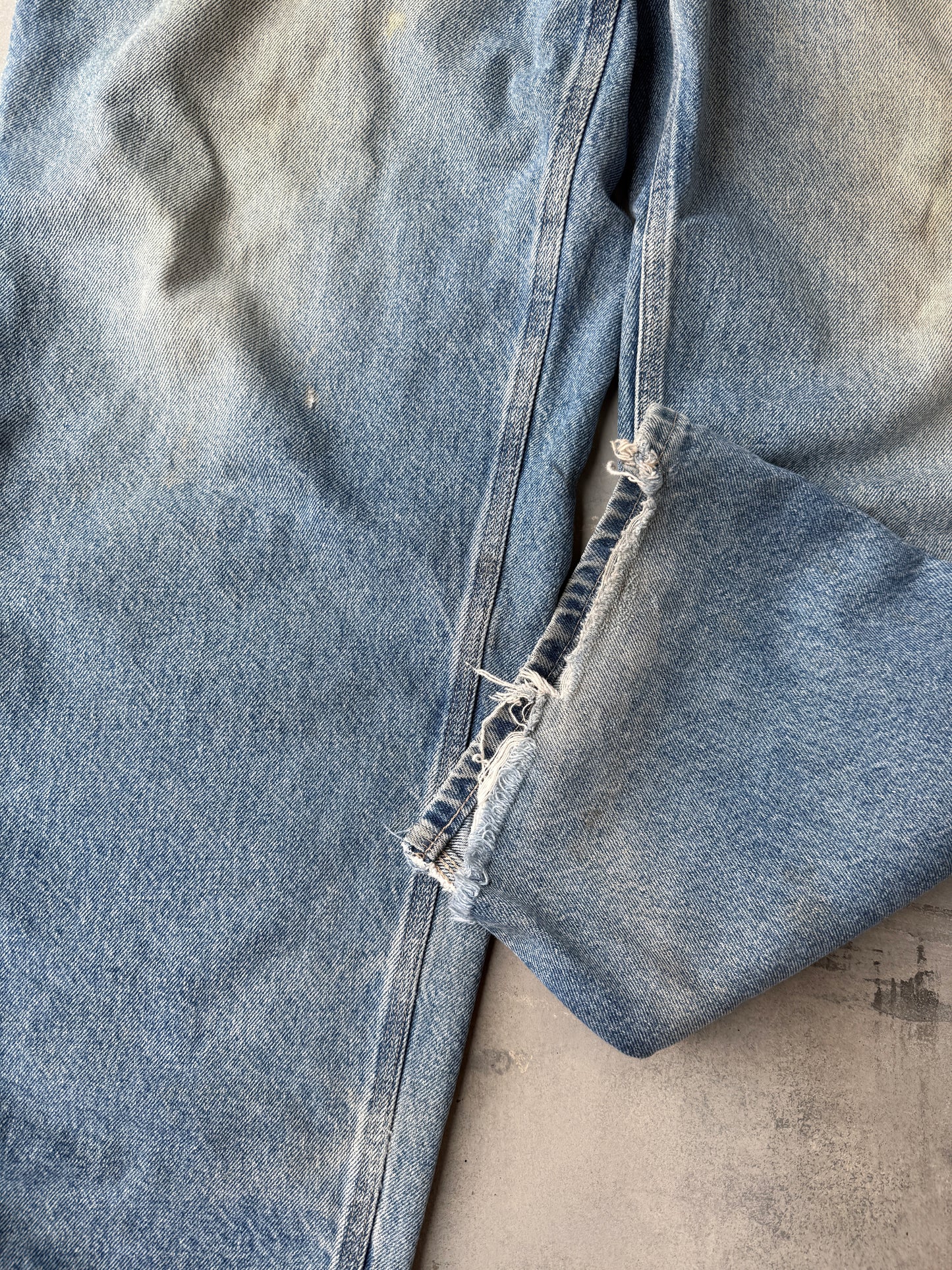 Mission Blues Distressed Jeans Y2K - 40x32