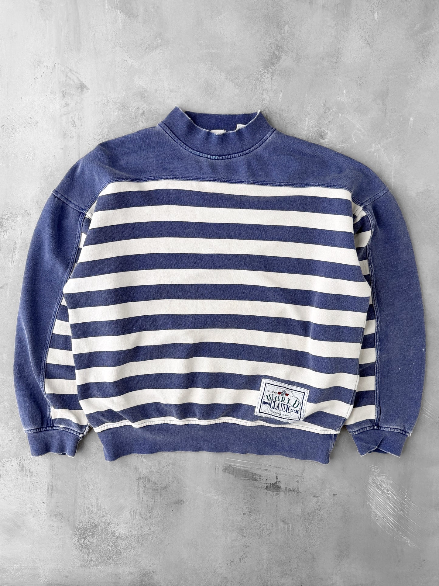 Striped GAP Sweatshirt 90's - Large