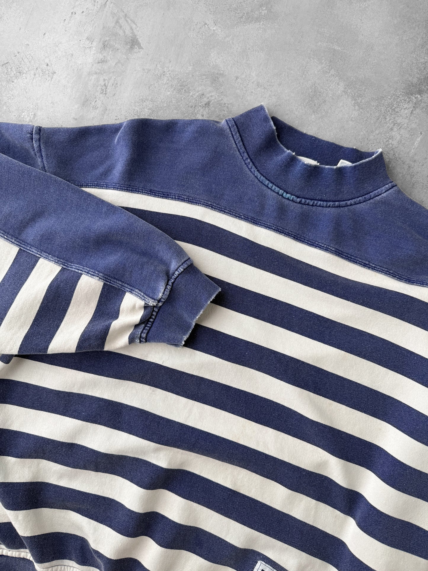 Striped GAP Sweatshirt 90's - Large
