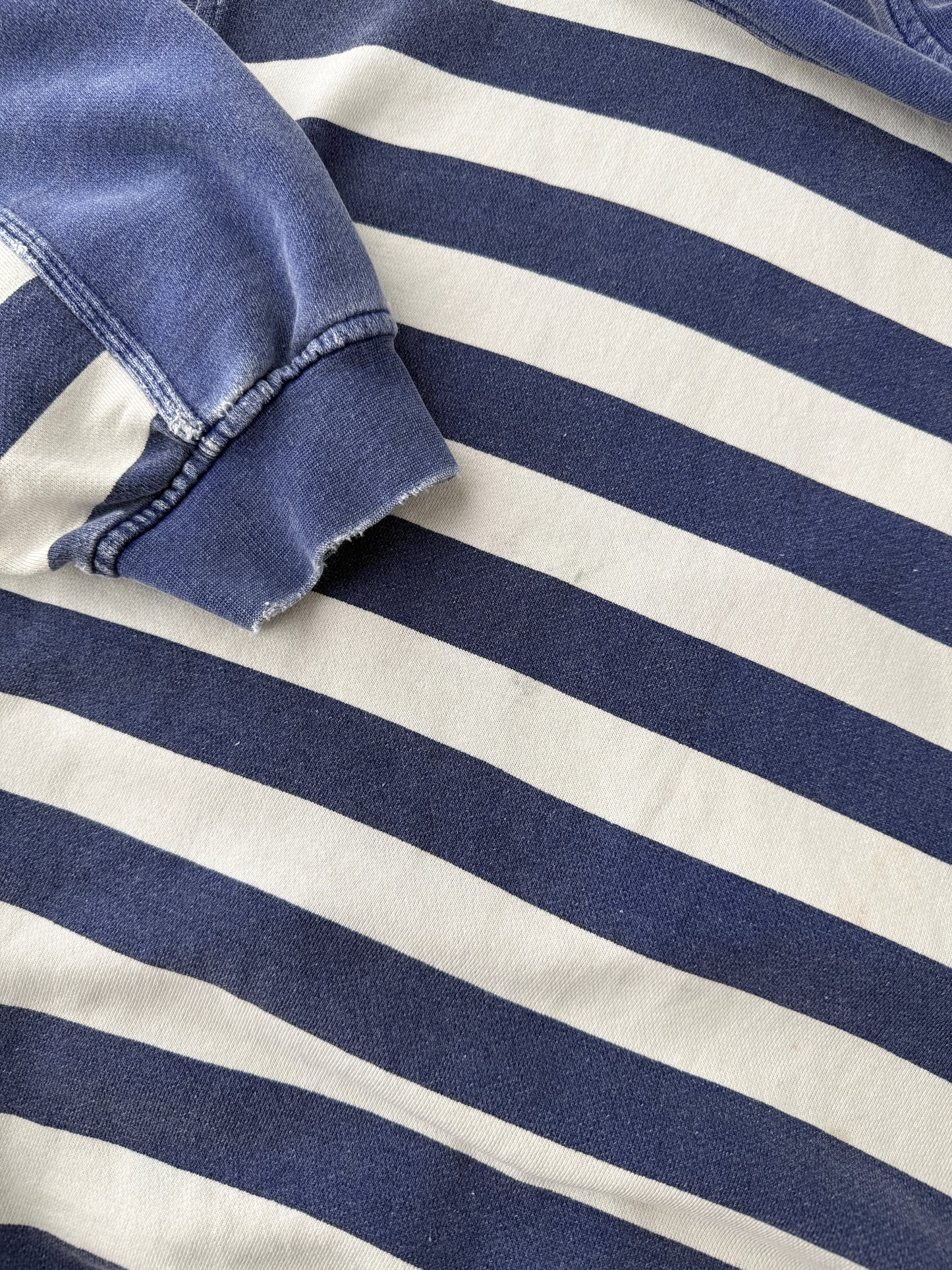 Striped GAP Sweatshirt 90's - Large