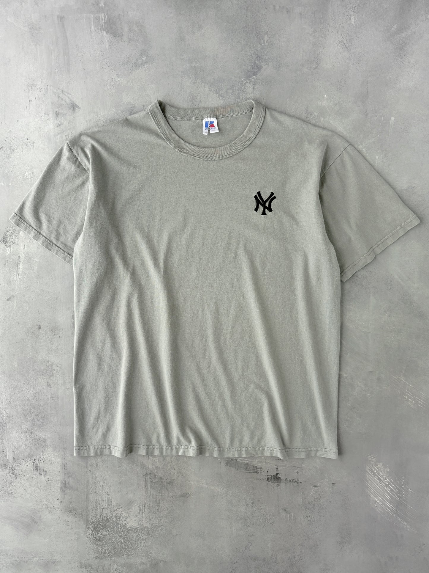 Sage Green Yankees Logo T-Shirt Y2K - Large / XL