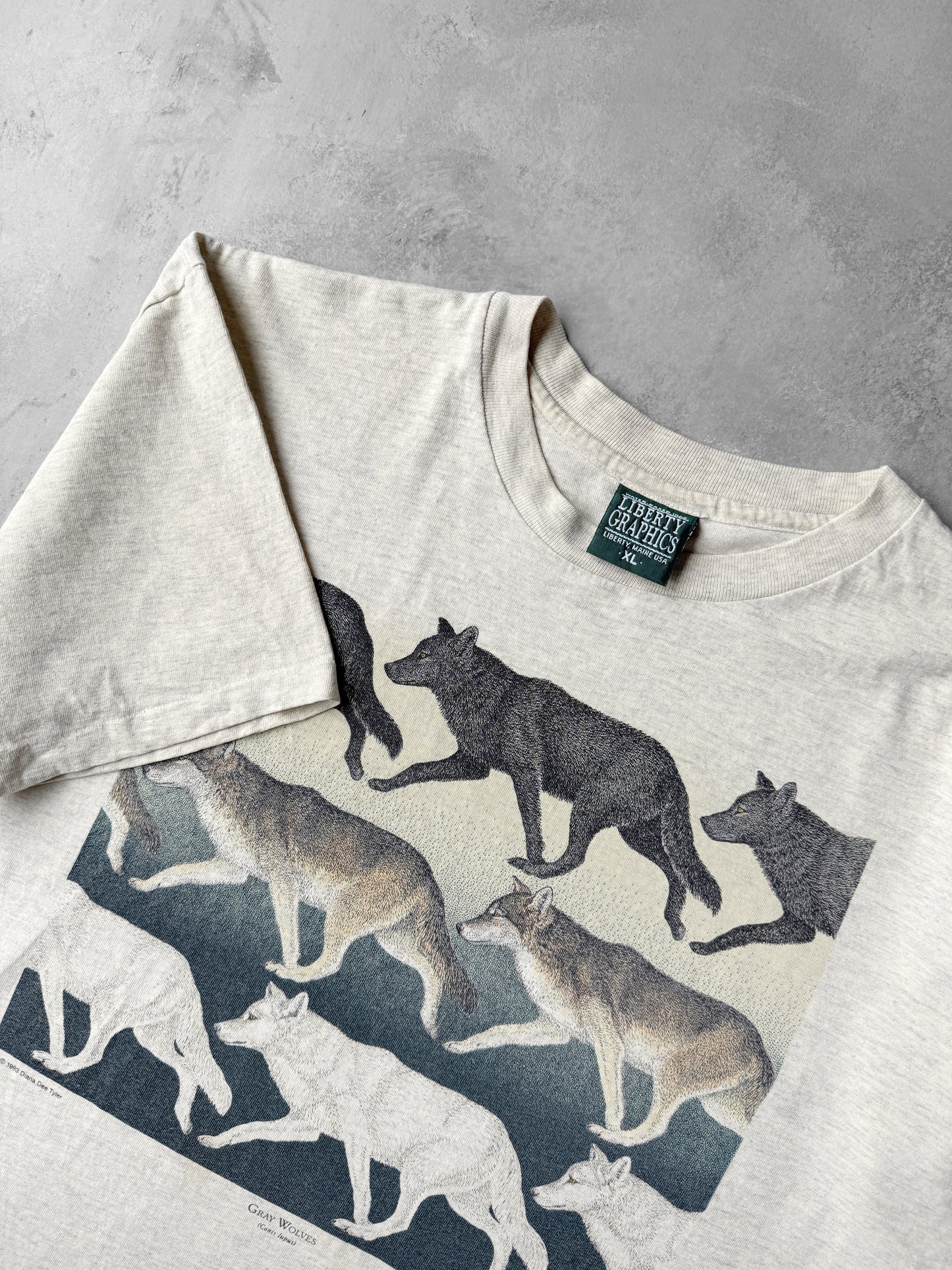 Gray Wolves T-Shirt '93 - XL