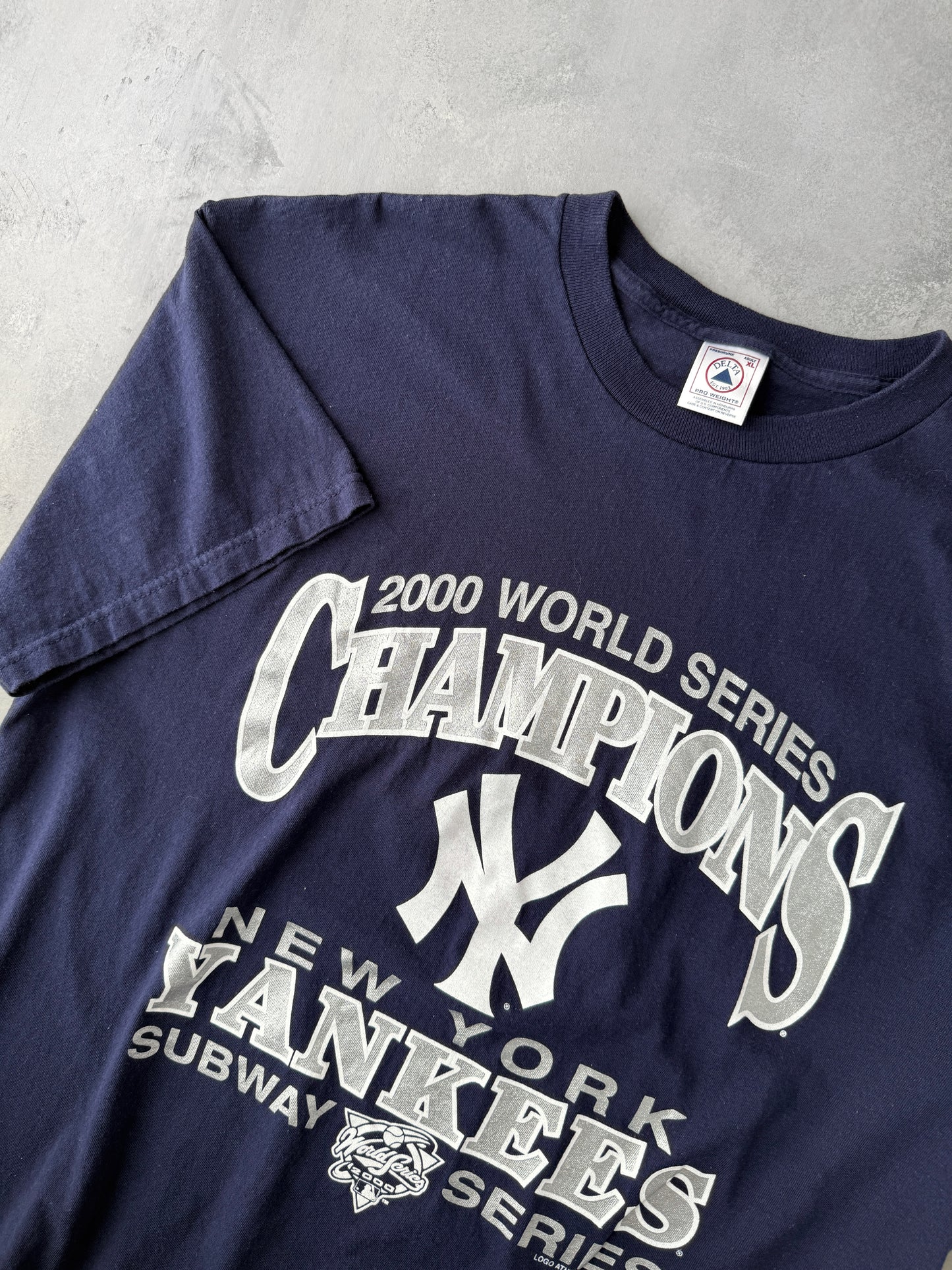 New York Yankees World Series T-Shirt '00 - XL