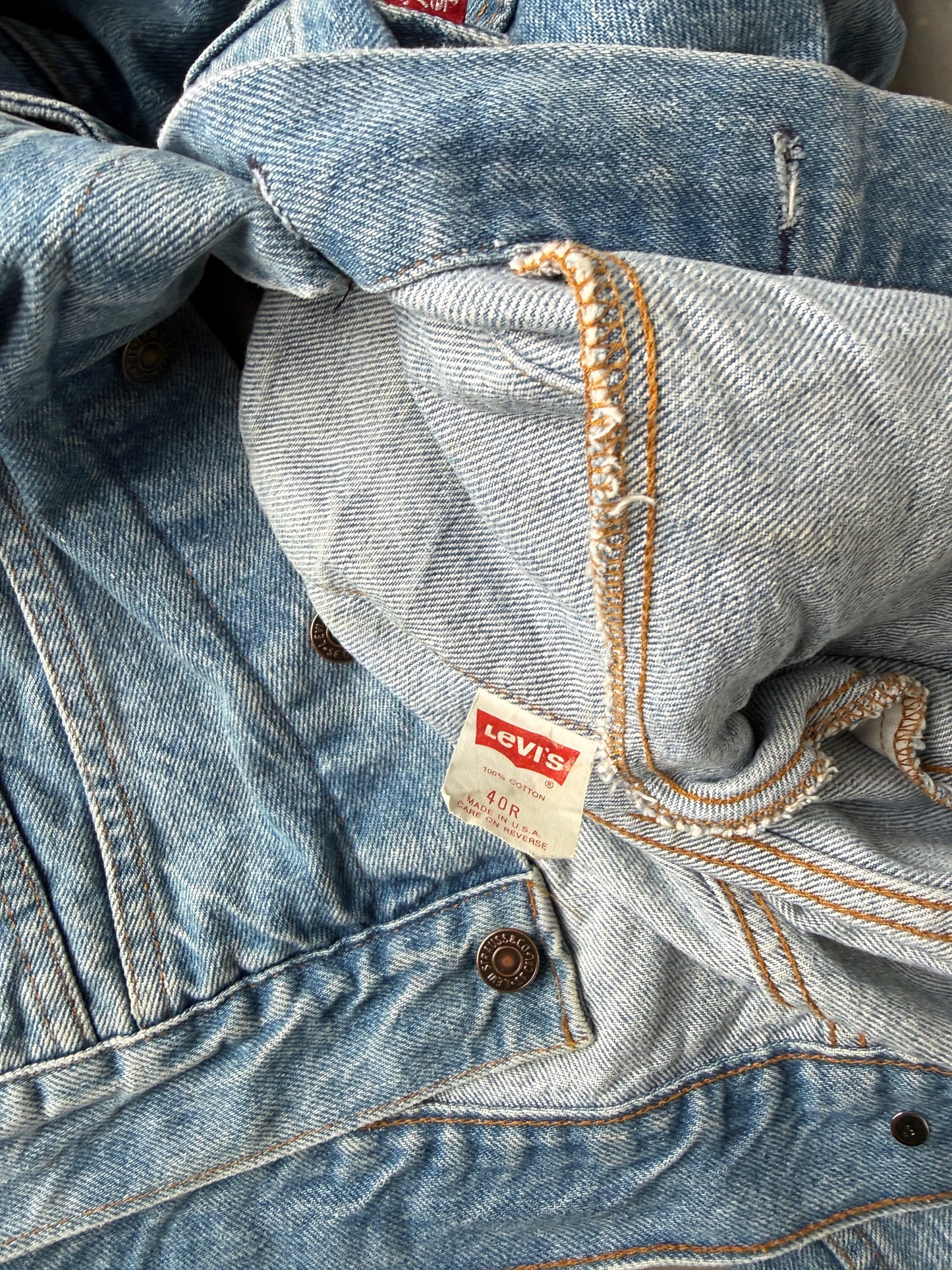 Levi's Denim Trucker Jacket 90's - Small / Medium