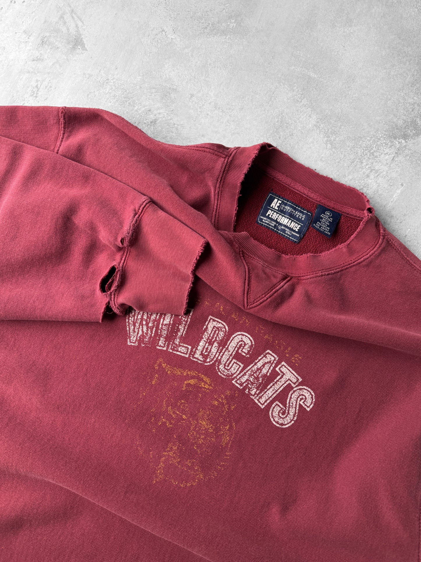Distressed American Eagle Sweatshirt Y2K - XL
