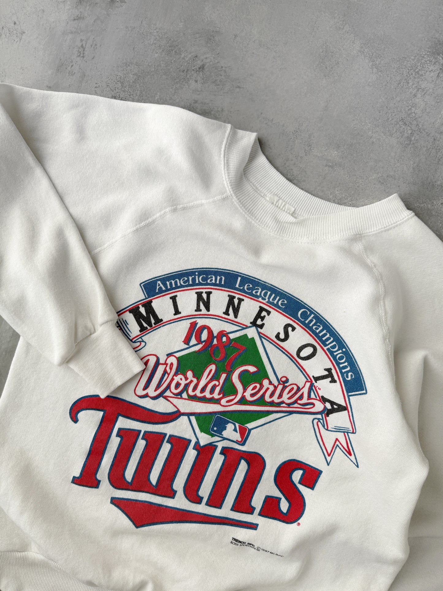 Minnesota Twins World Series Sweatshirt '87 - XS / Small