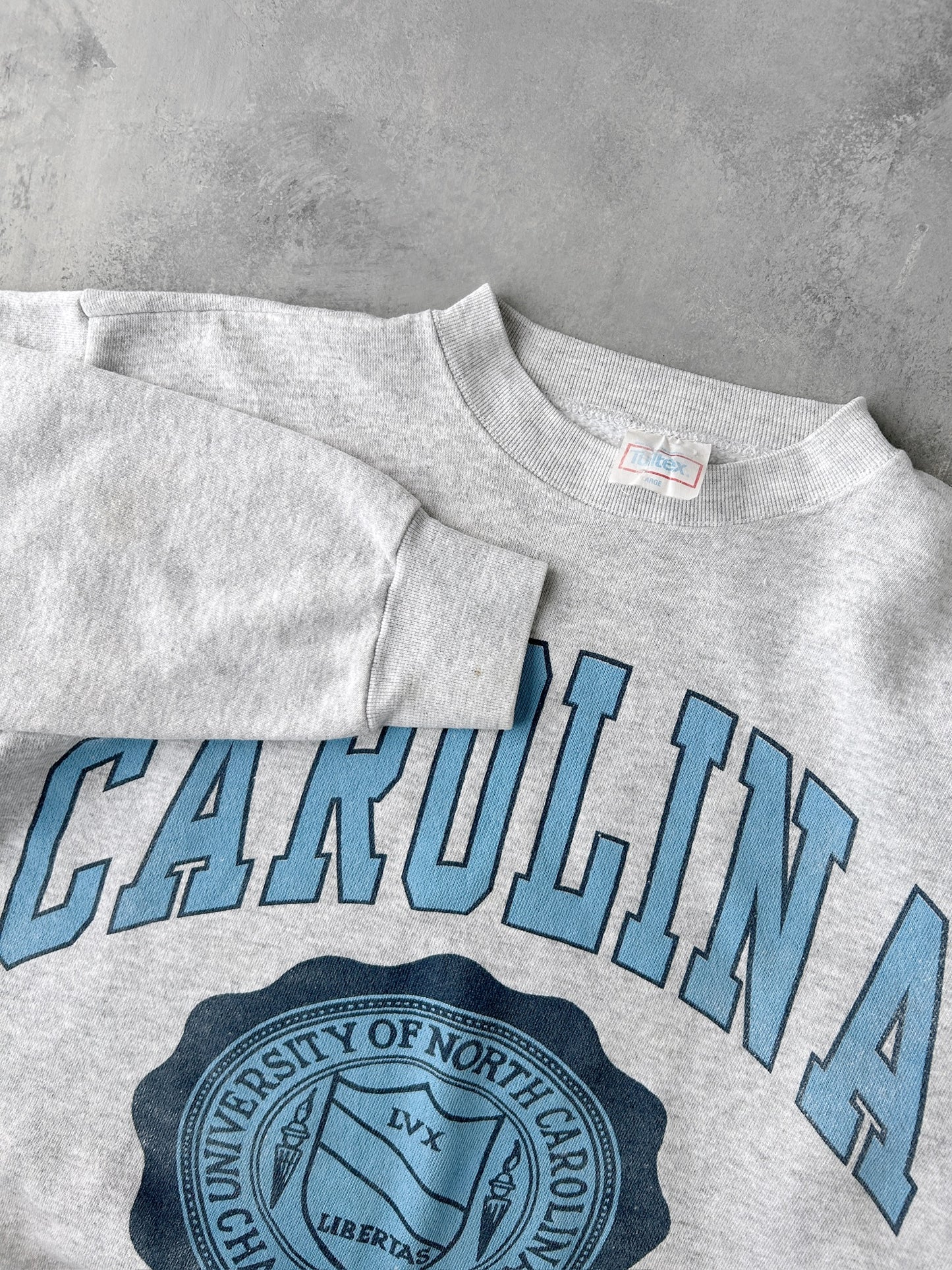 University of North Carolina Sweatshirt '91 - Medium