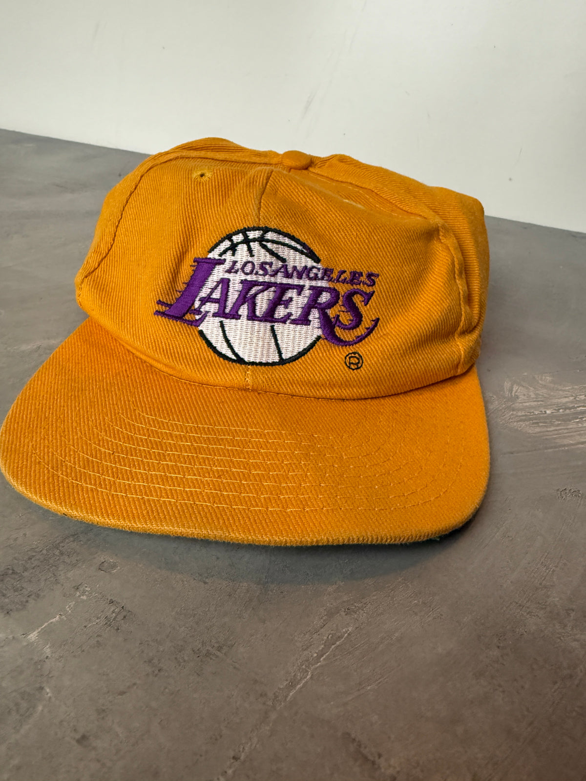Los Angeles Lakers Hat 90's
