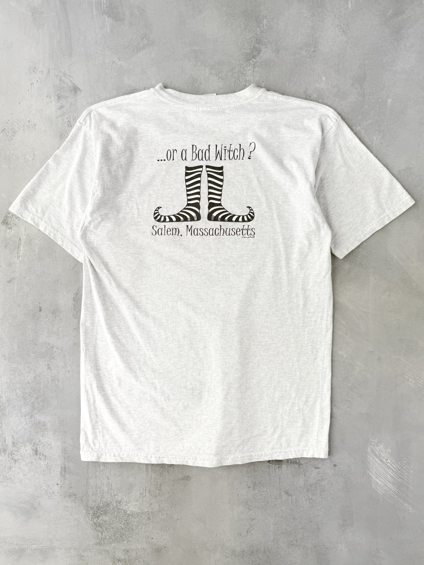 Salem Witch Novelty T-Shirt Y2K - Large