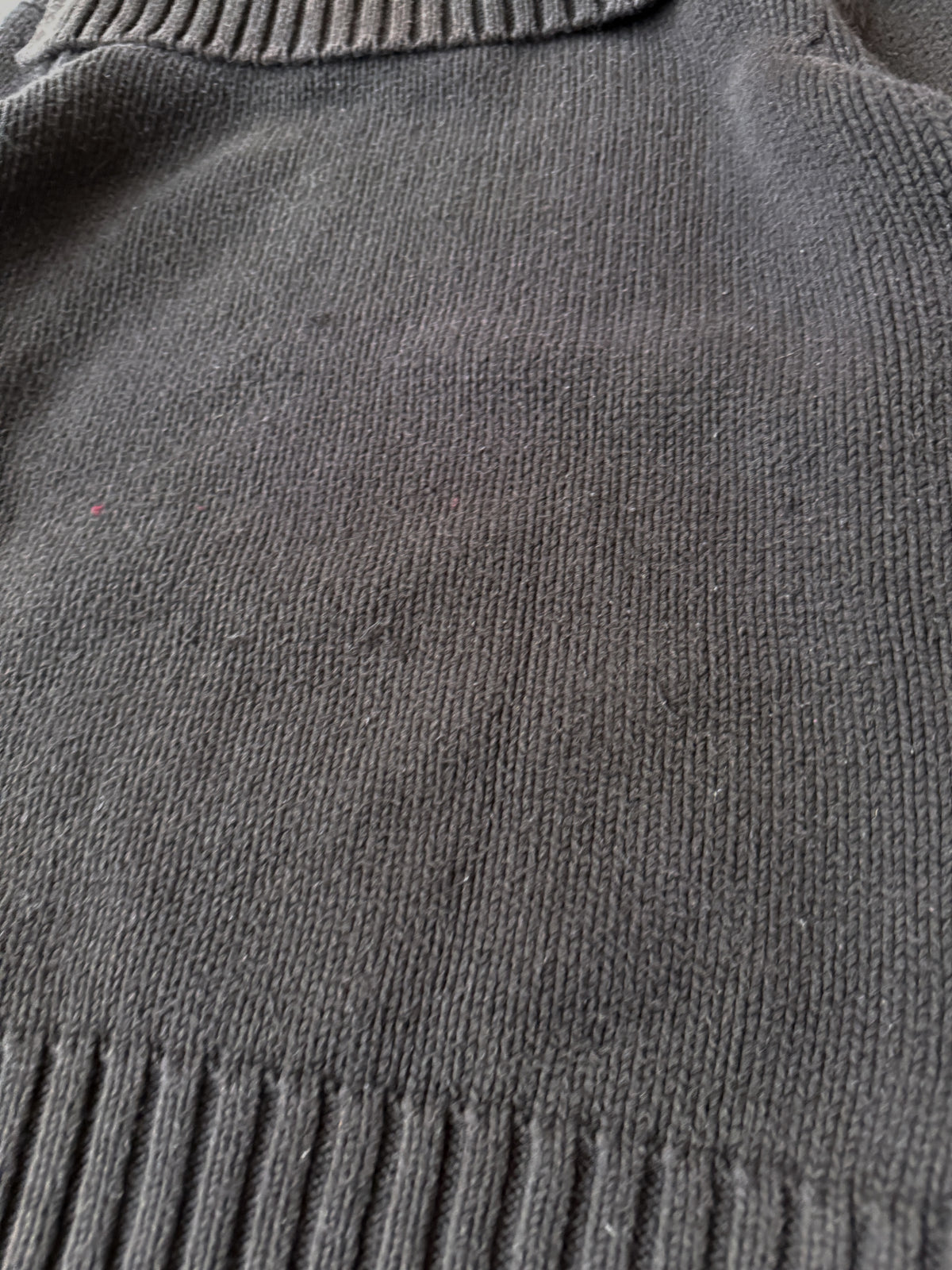 Collared Black Sweater Y2K - Medium