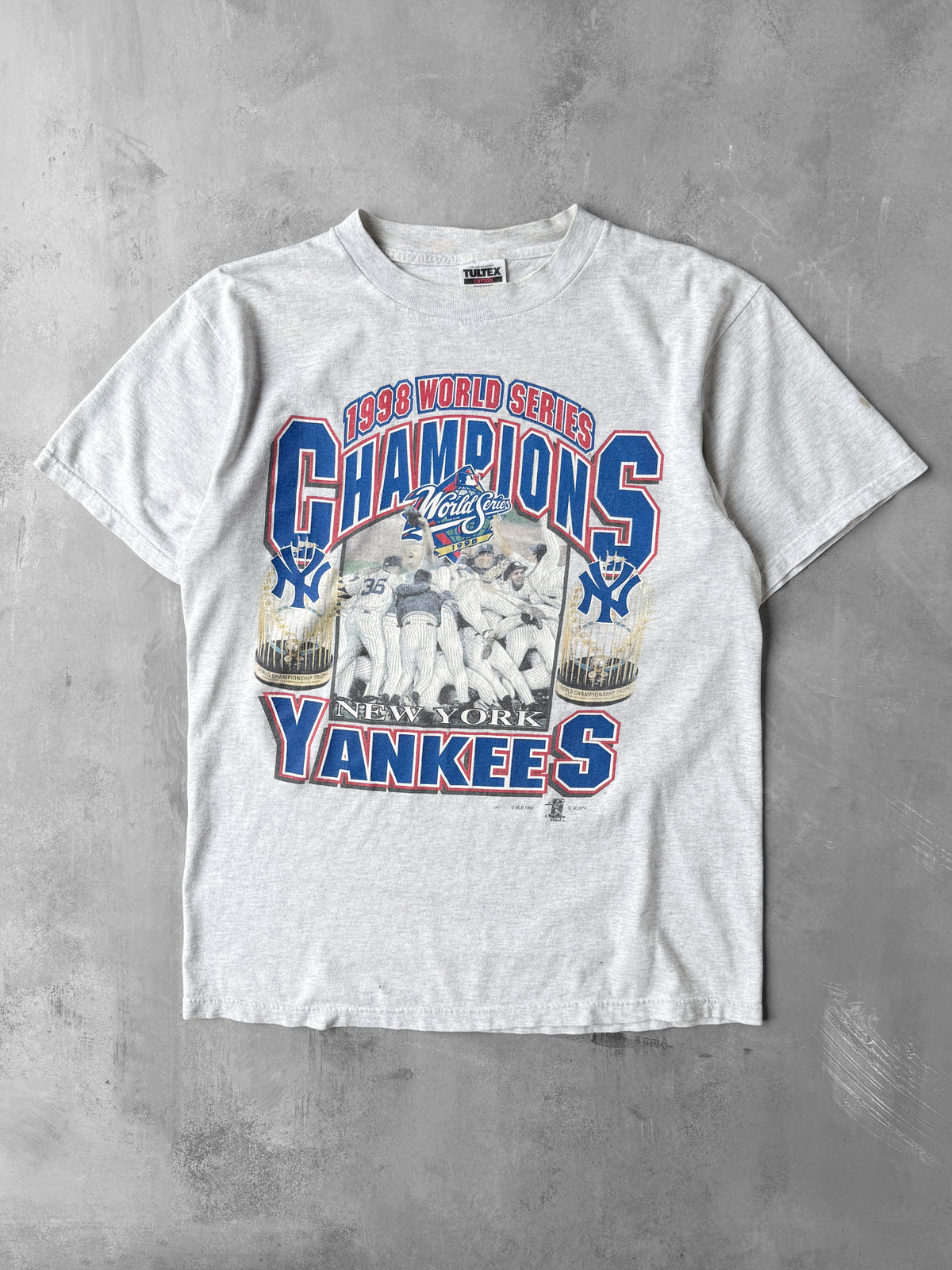 New York Yankees World Series T-Shirt '98 - Large