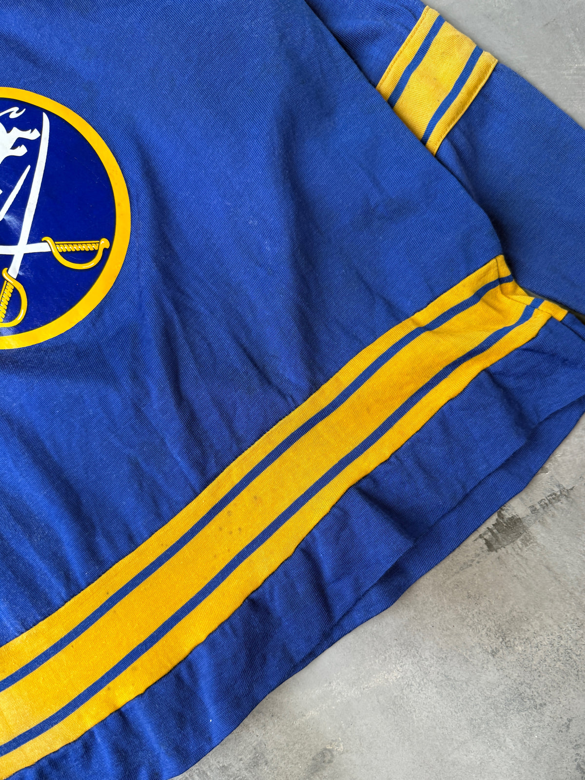 Buffalo Sabres Jersey 80's - Small