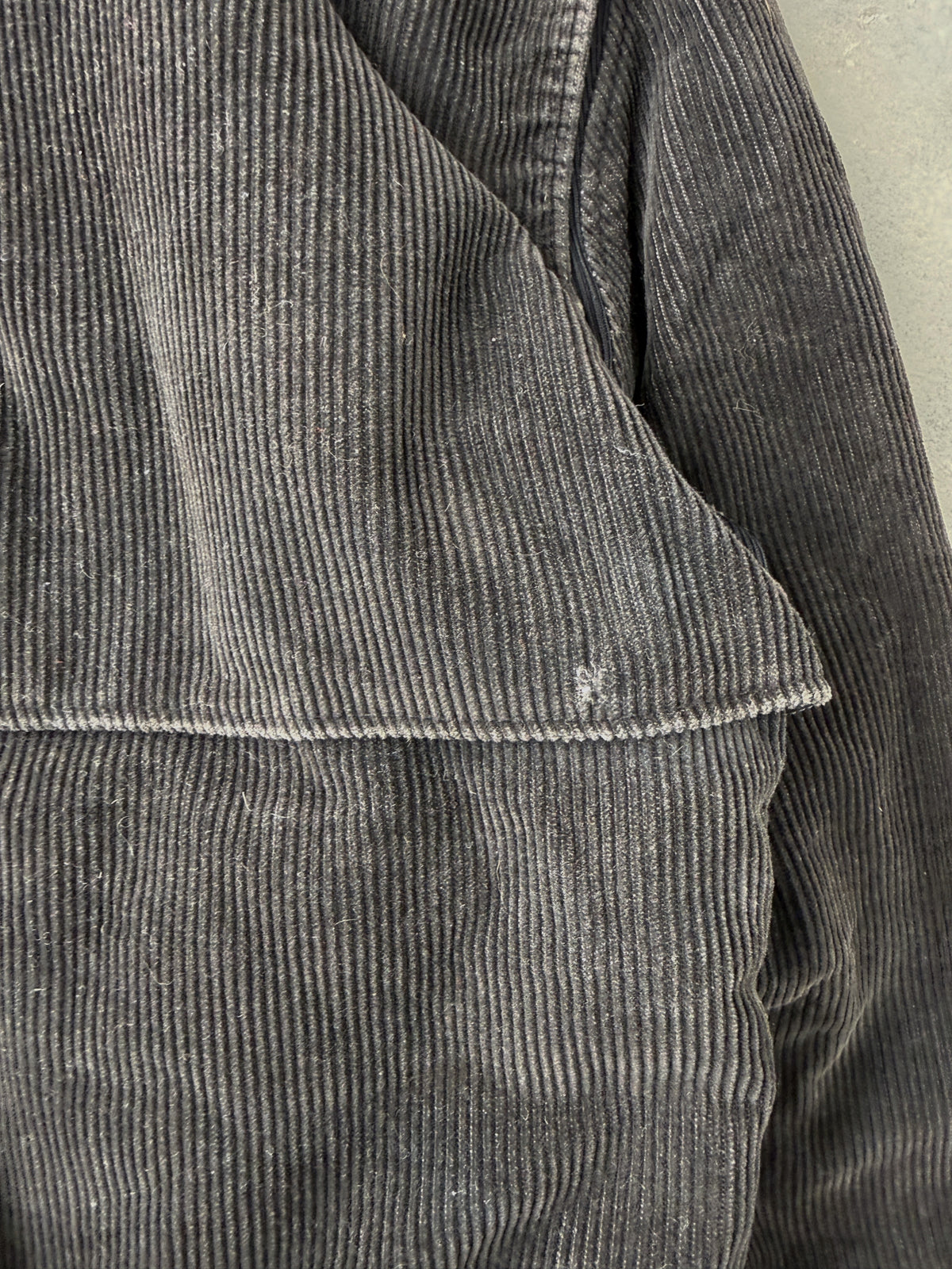 Corduroy Puffer Jacket 90's - Small