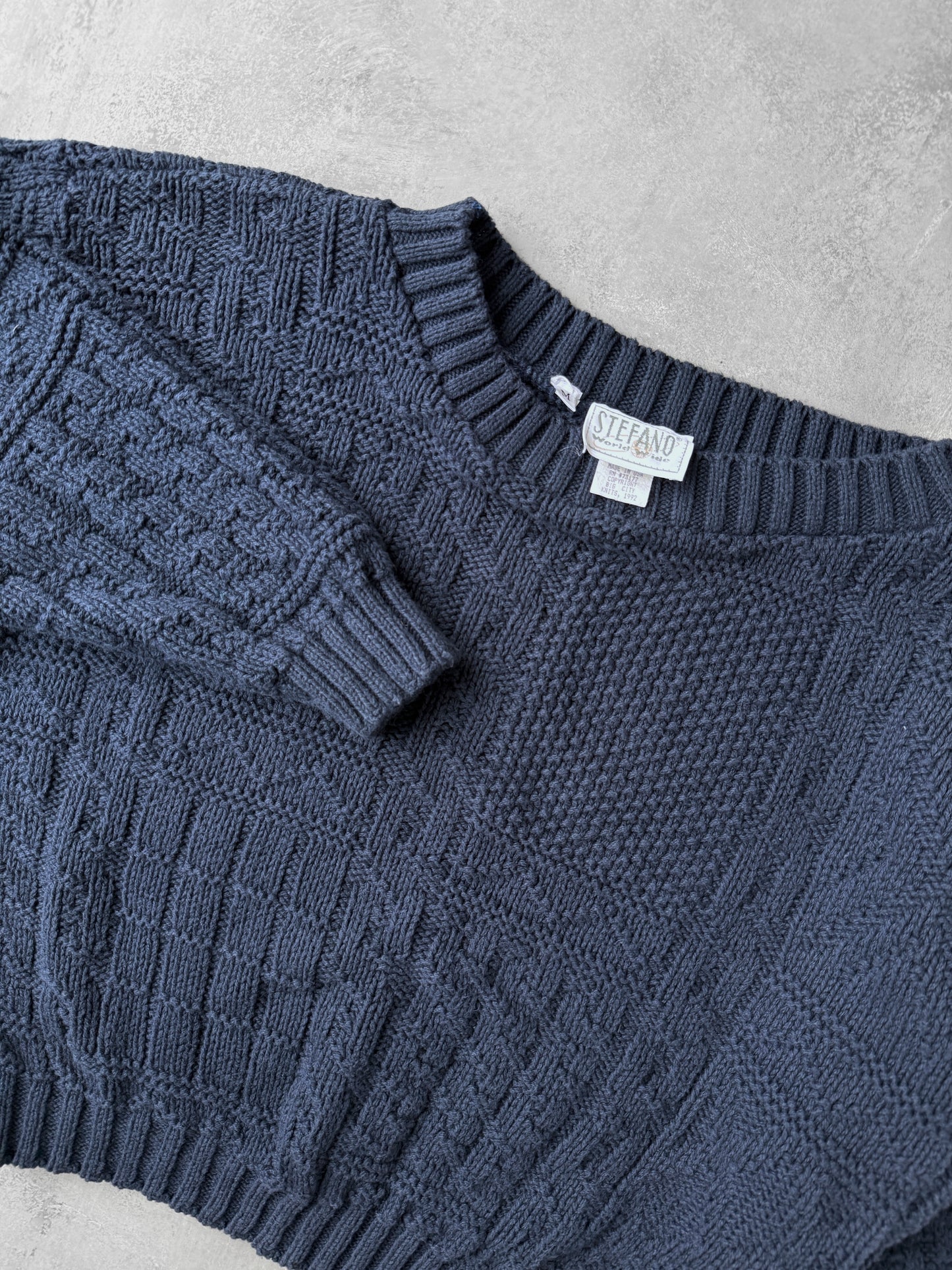 Navy Blue Textured Sweater 90's - Medium