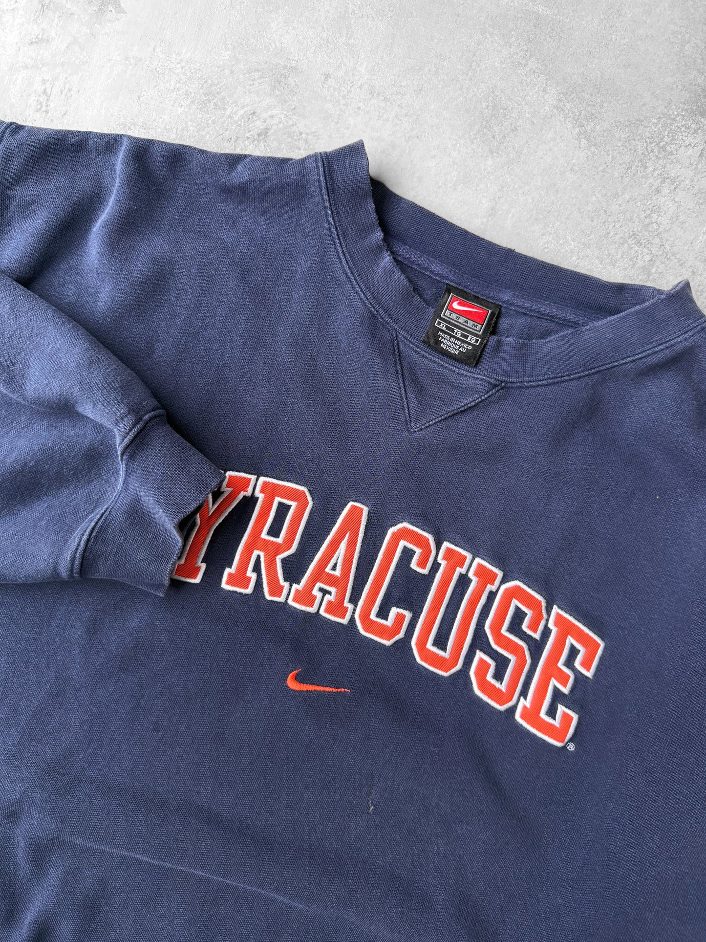 Distressed Nike Syracuse Sweatshirt Y2K - XL
