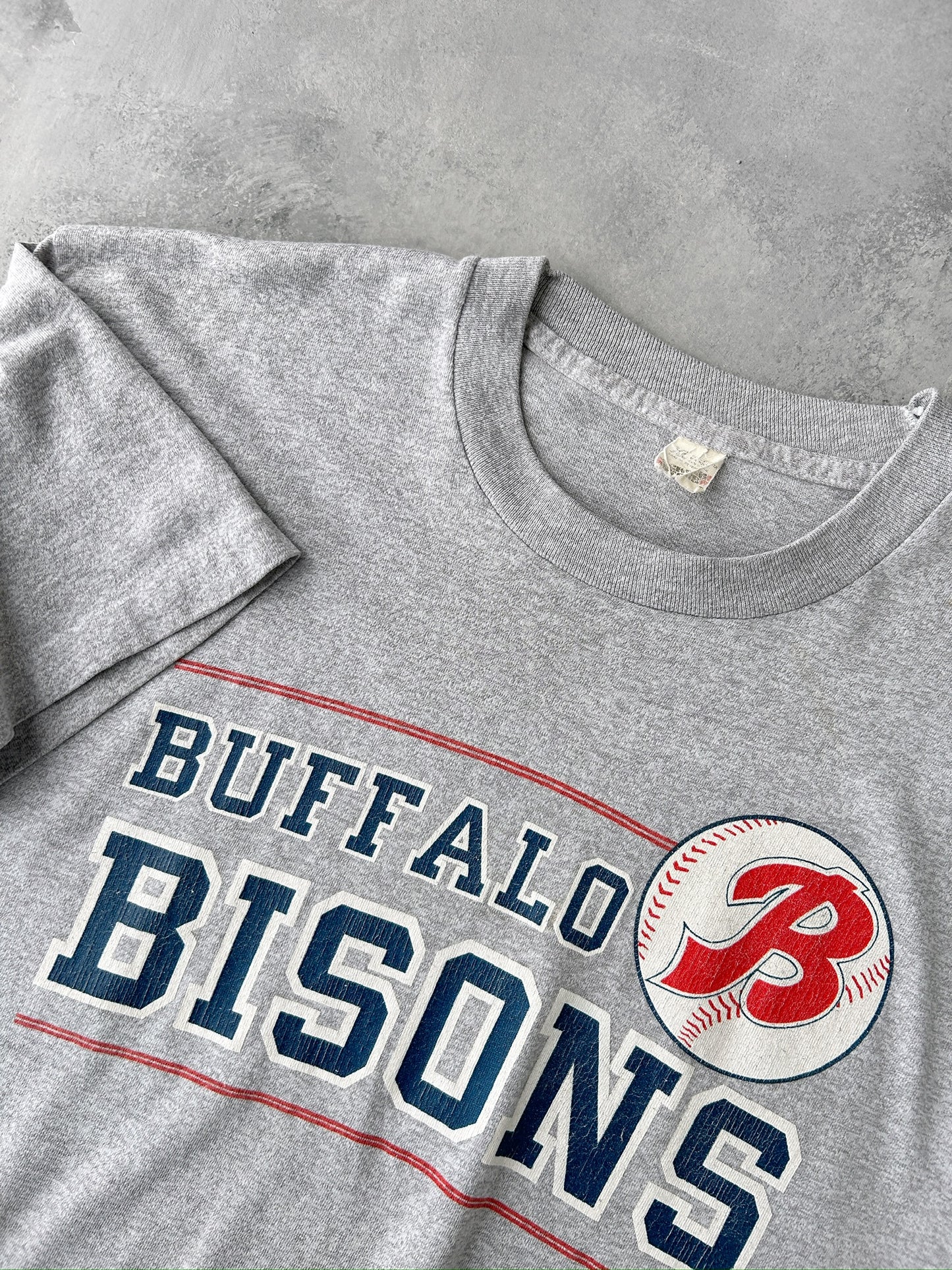 Buffalo Bisons T-Shirt 80's - Large