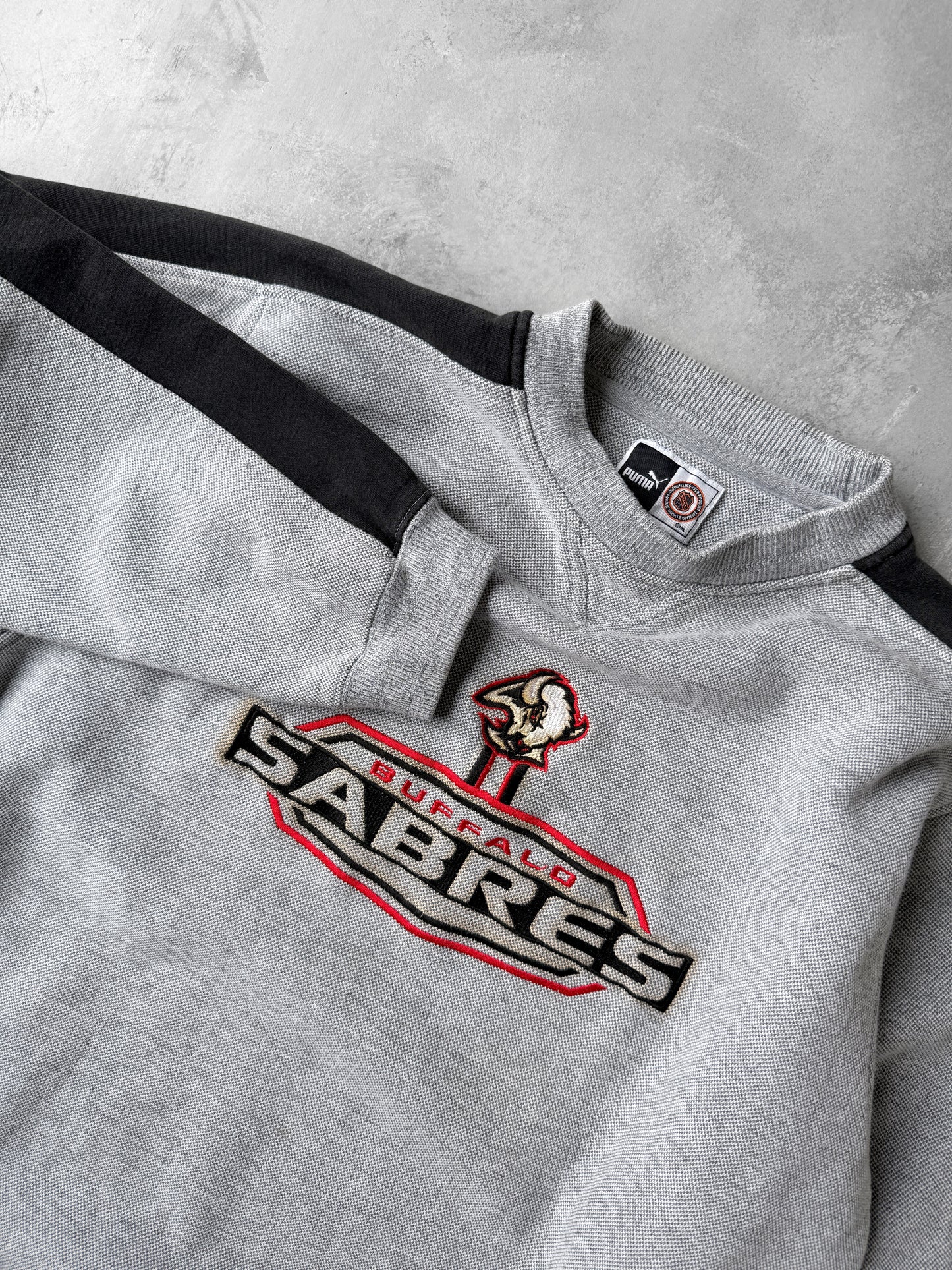 Buffalo Sabres Sweatshirt Y2K - Large