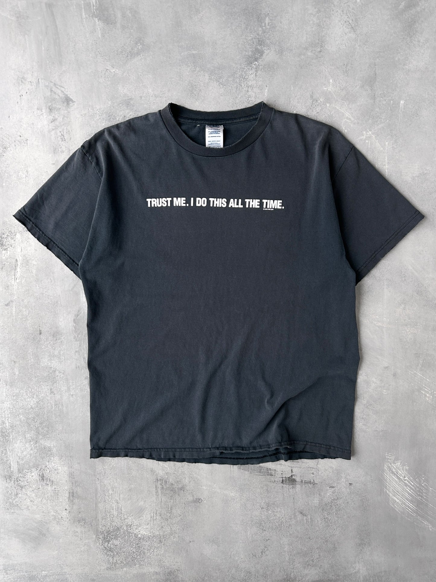 Trust Me T-Shirt Y2K - Large