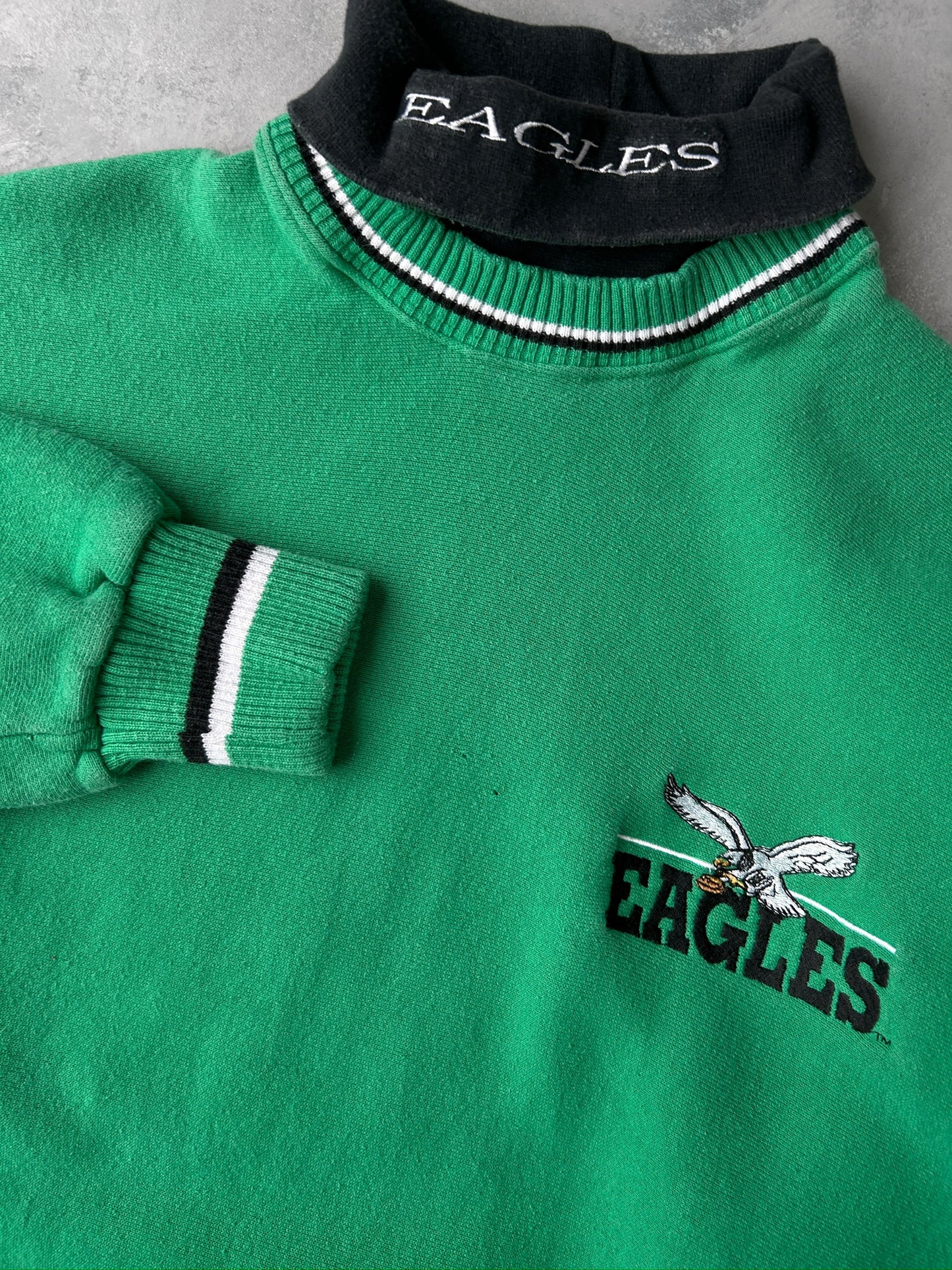 Philadelphia Eagles Turtleneck Sweatshirt 90's - Large / XL