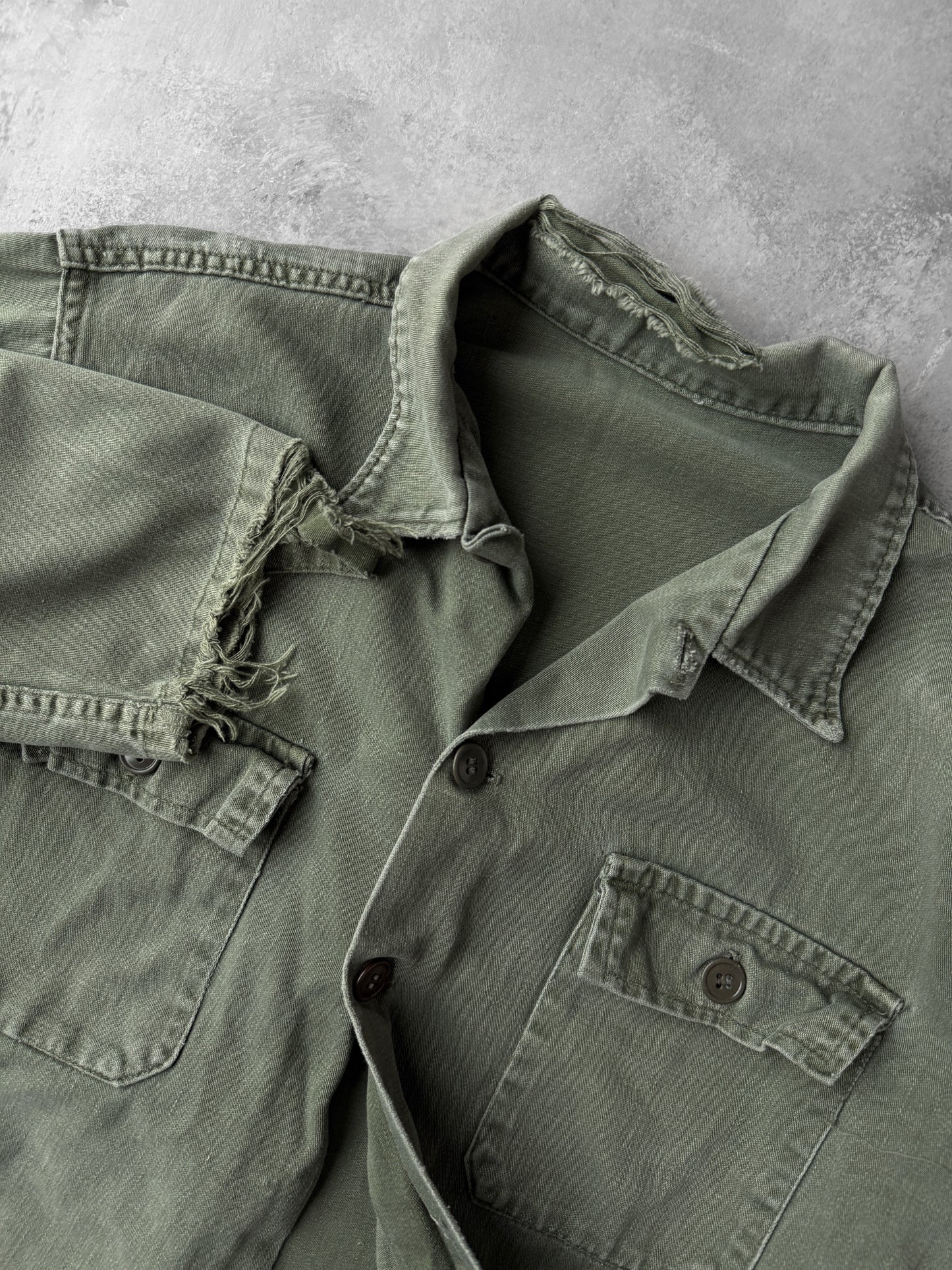Distressed Fatigue Shirt 70's - Medium