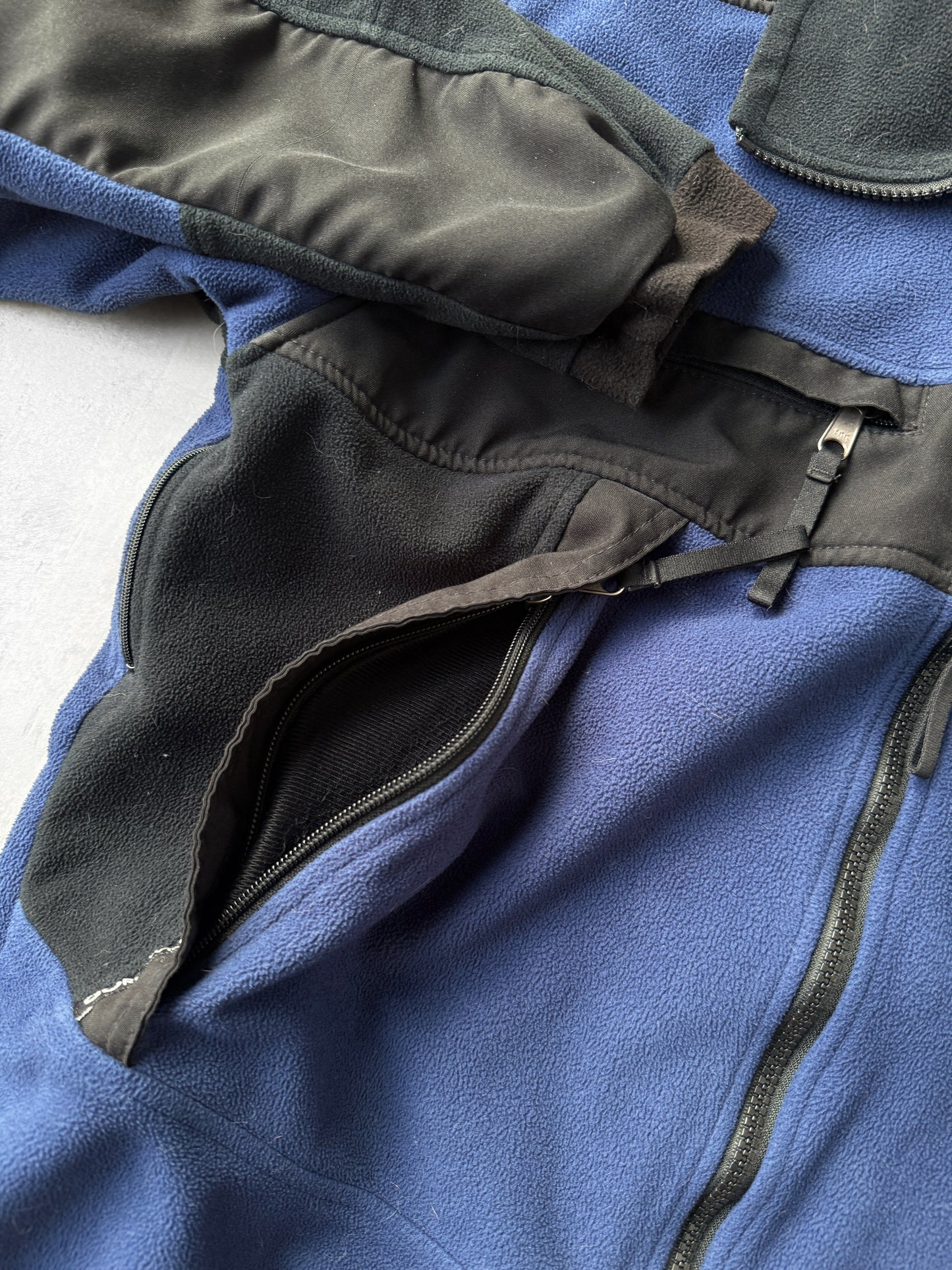 Mountain Hardwear Windstopper Jacket Y2K - Large