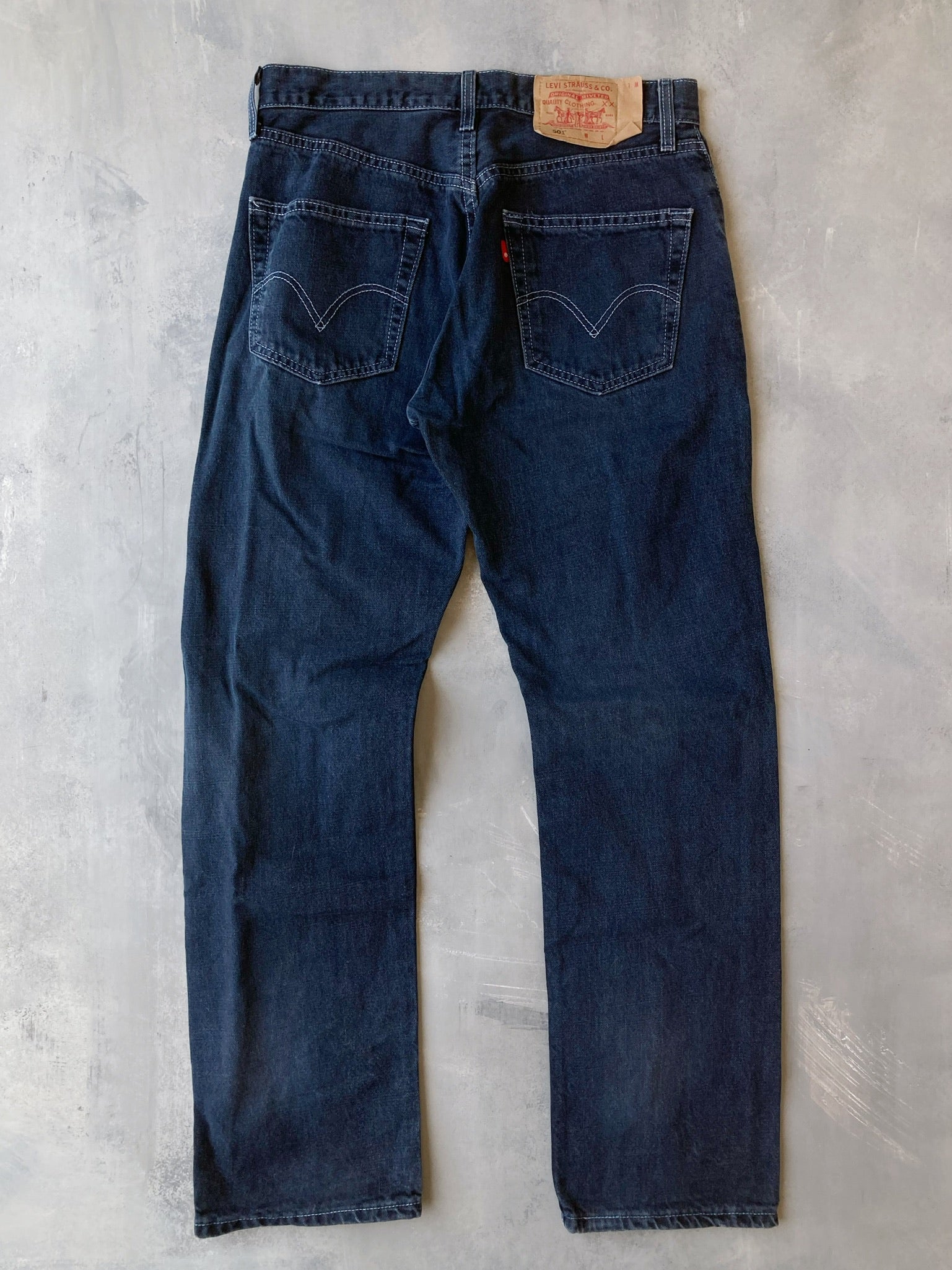 Indigo Levi's 501 Jeans 00's - 31x31 – Lot 1 Vintage